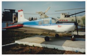TL-1 “Tu luc” avion de liaison et de reconnaissance